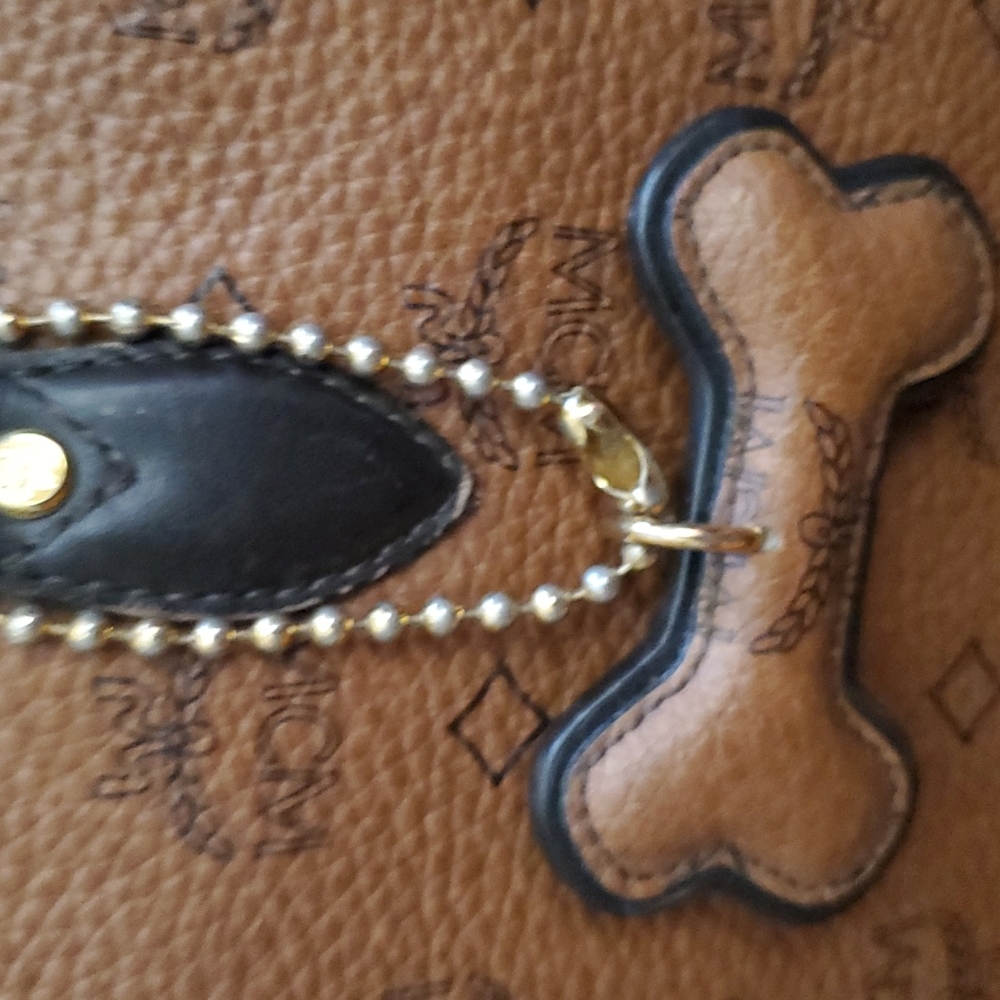 MCM Tote Bag - Picture 15 of 16